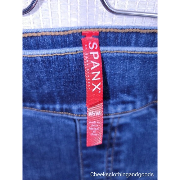Spanx Distressed Ankle Skinny Raw Hem Jeans Women's size MEDIUM - Picture 4 of 6